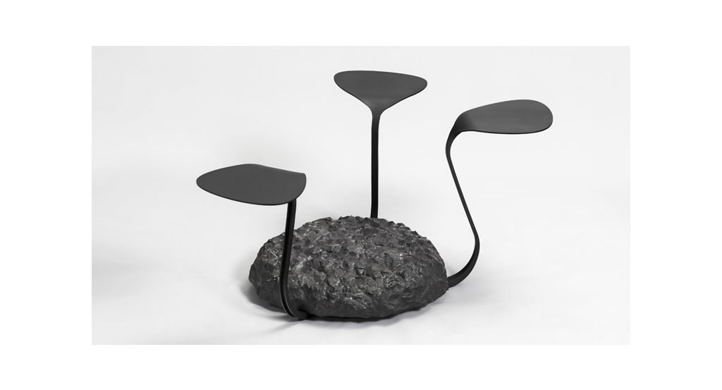 میز سنگی برای نمایشگاه ابژه ۳ طراحی توسط گروه معماری کارند