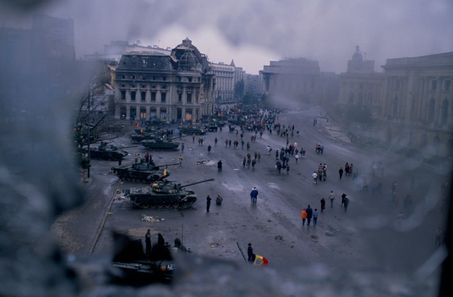 میدان انقلاب بخارست